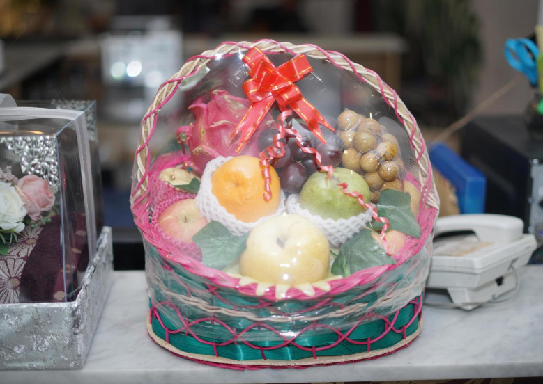 Corporate Gifting, the best business idea for women in gifting